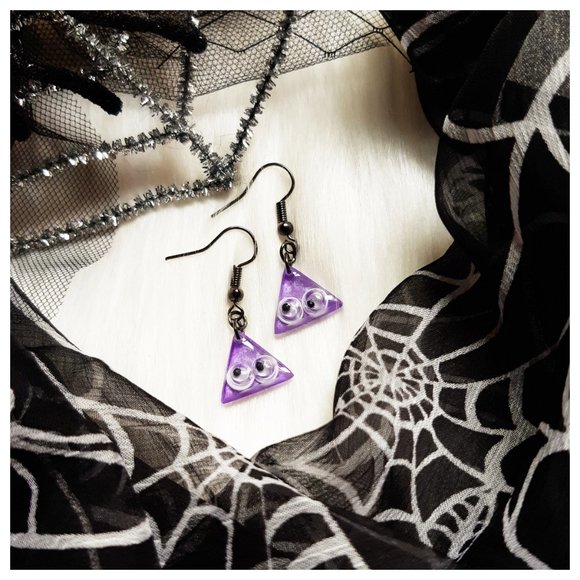Purple Googly Eye Earrings Triangle Handmade Mini Resin Dangle Earrings - Picture 8 of 8